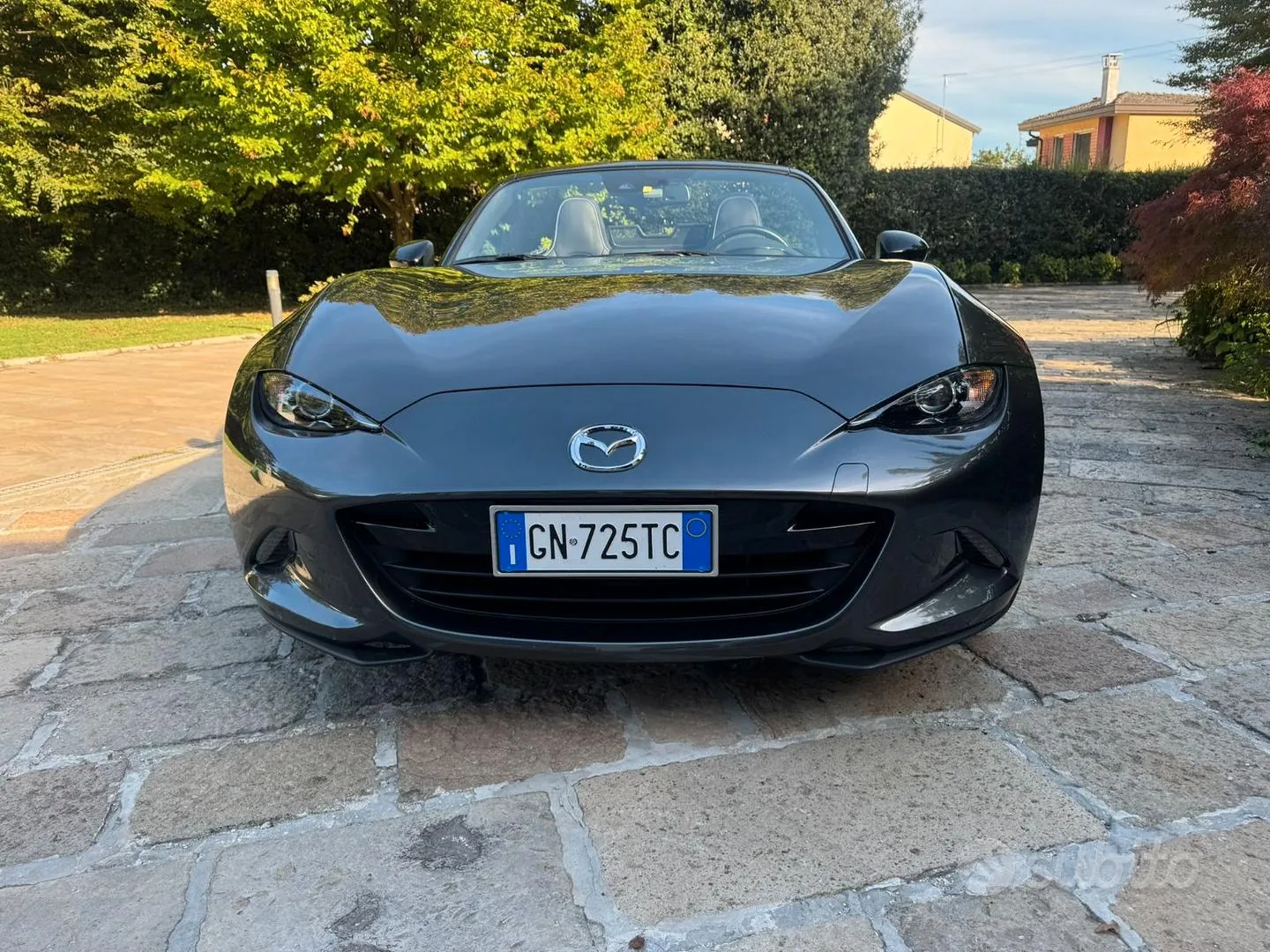 Mazda Mx-5 2023 photo 2
