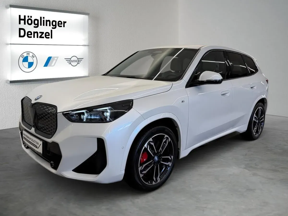 BMW Ix1 2024 photo 2