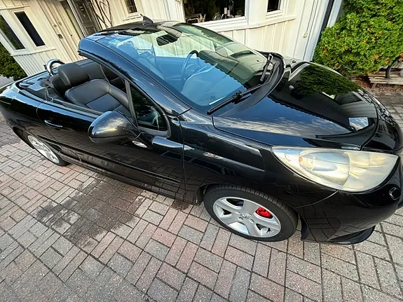Peugeot 207 Cc 2008 photo 4