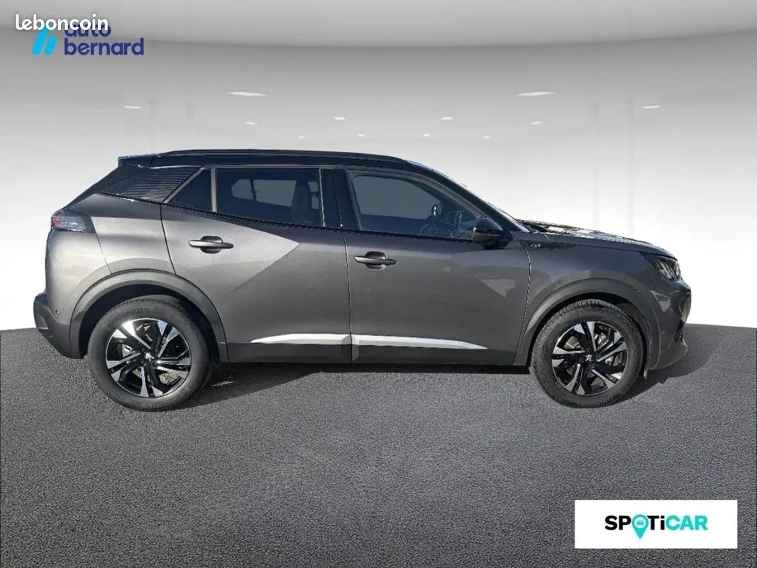 Peugeot 2008 2022 photo 4