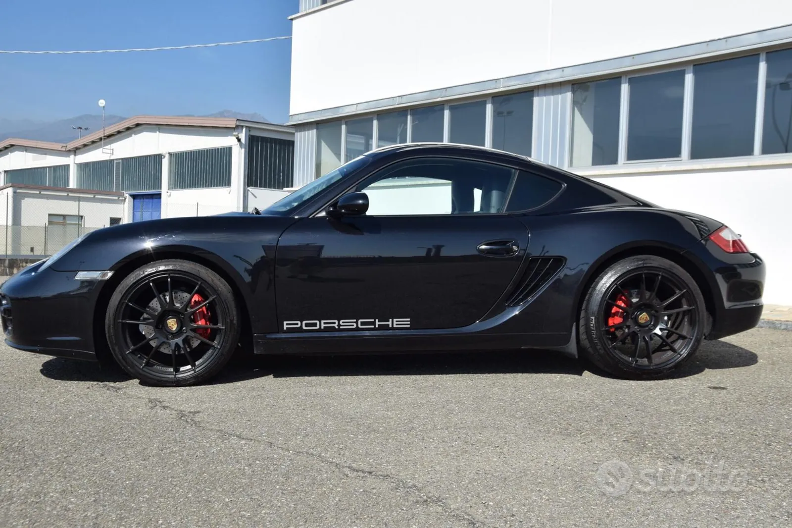 Porsche Cayman 2007 photo 2