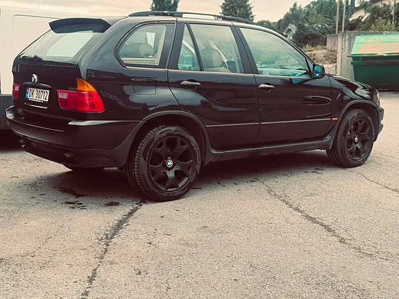 BMW X5 2001 photo 2