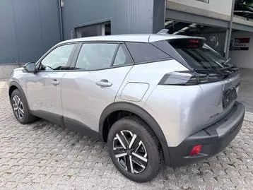 Peugeot 2008 2023 photo 3