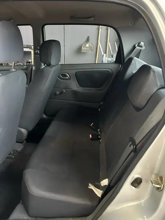 Suzuki Alto 2004 photo 3
