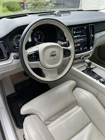 Volvo V60 2019 photo 4