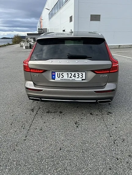 Volvo V60 2019 photo 2