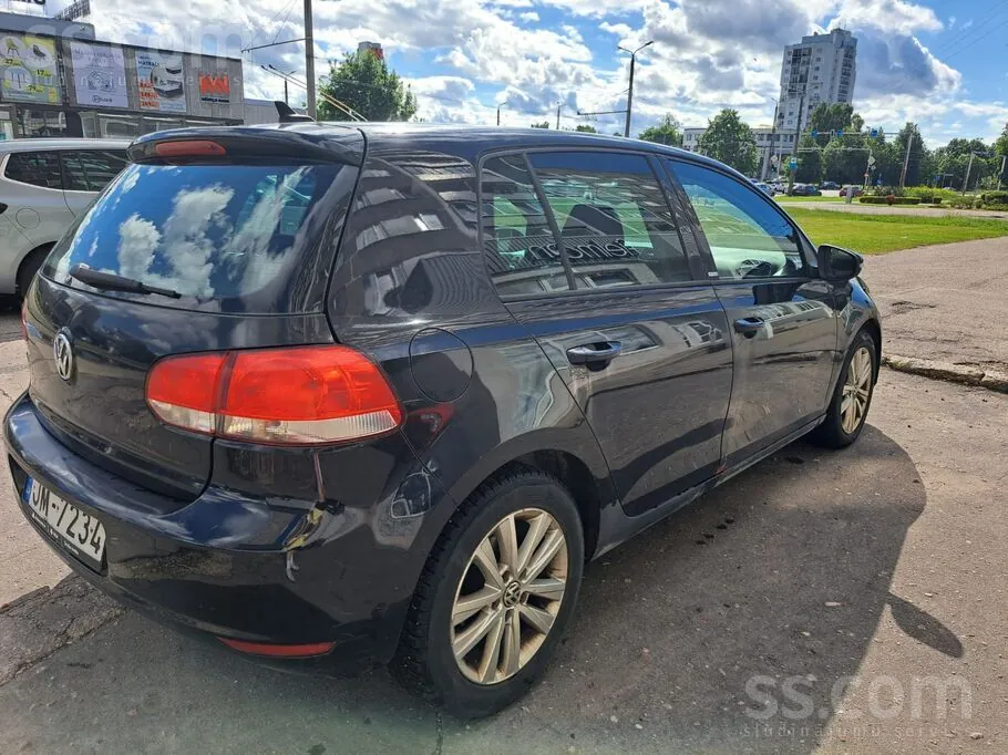 Volkswagen Golf 2011 photo 3