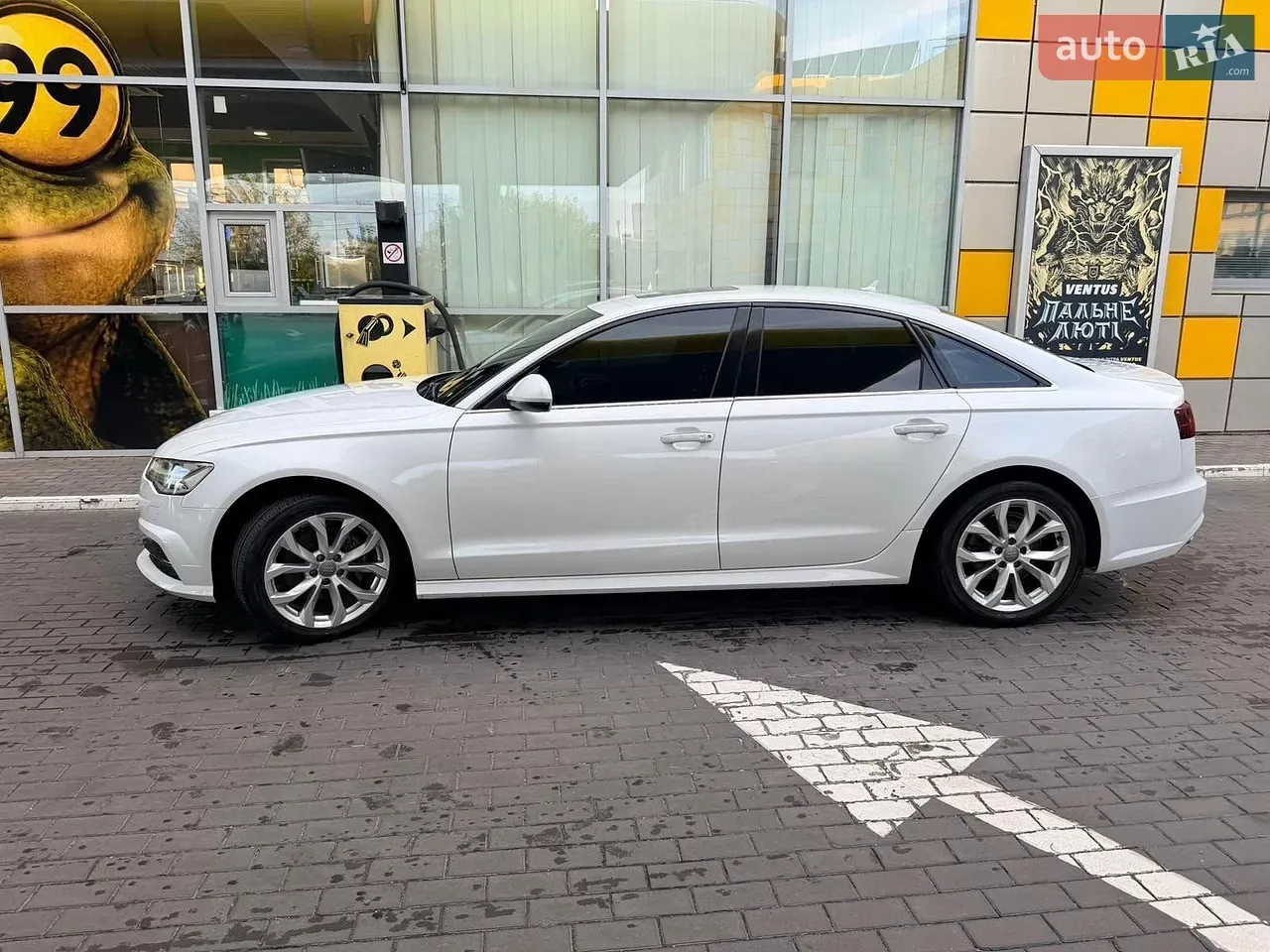 Audi A6 2017 photo 2