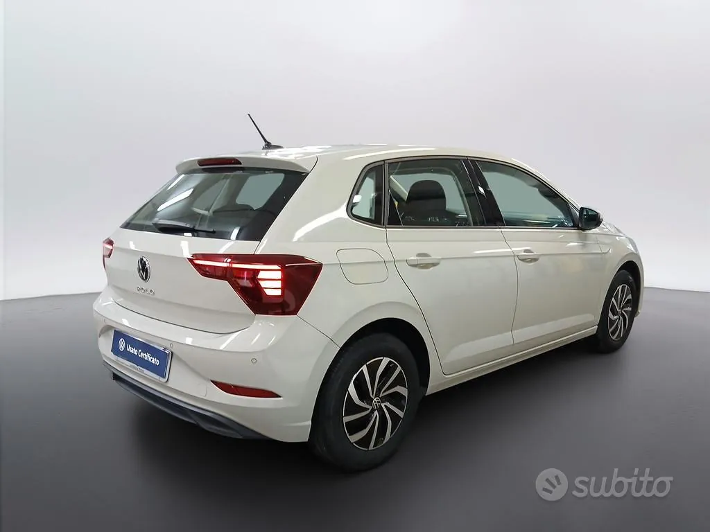 Volkswagen Polo 2023 photo 2