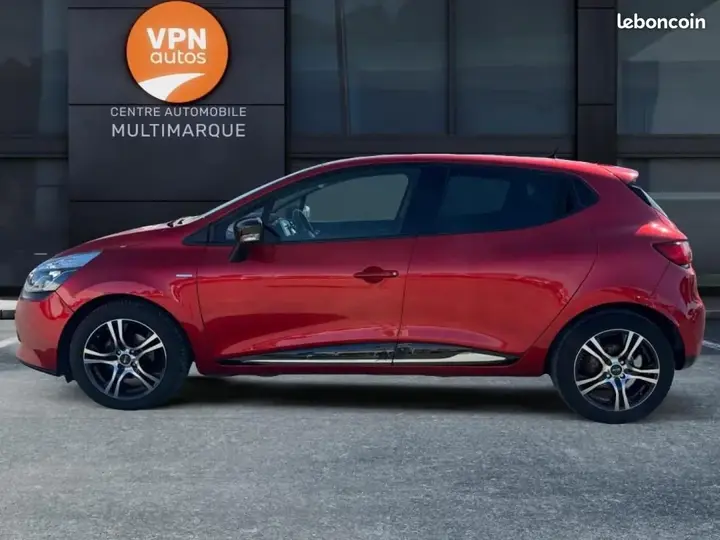 Renault Clio 2016 photo 2