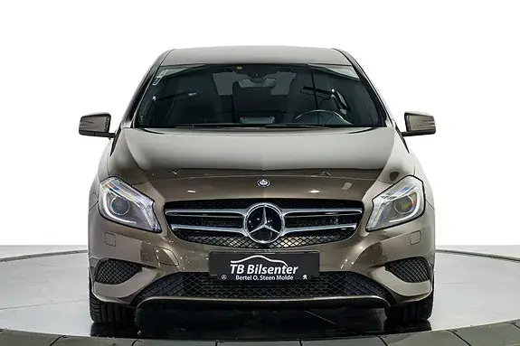 Mercedes-Benz A 180 2013 photo 3