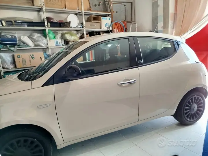 Lancia Ypsilon 2021 photo 4