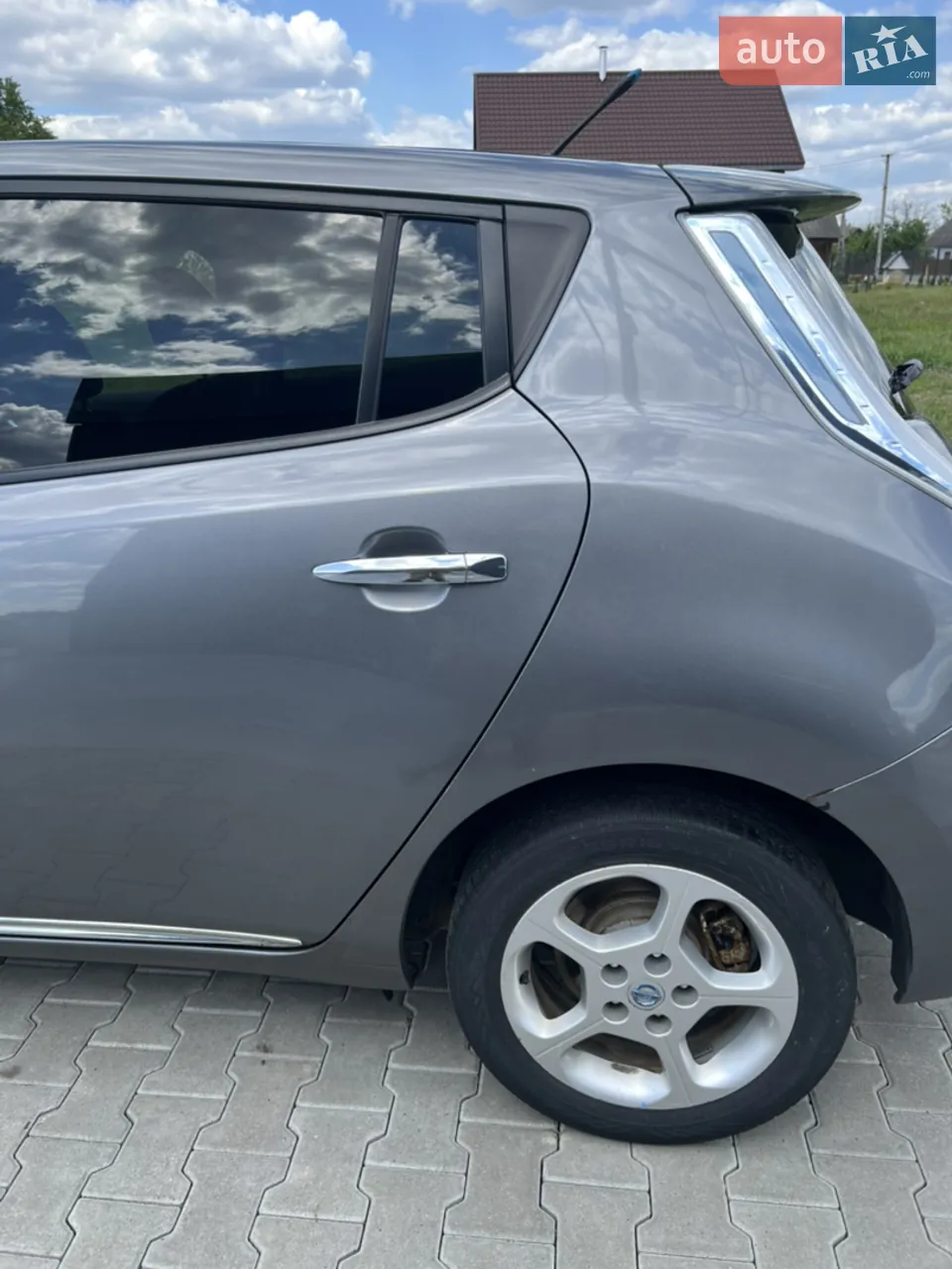 Nissan Leaf 2013 photo 4