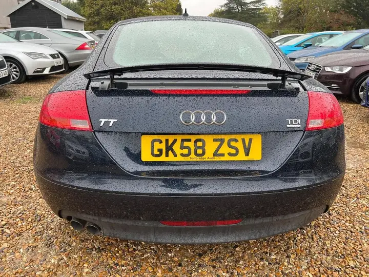 Audi Tt 2008 photo 4