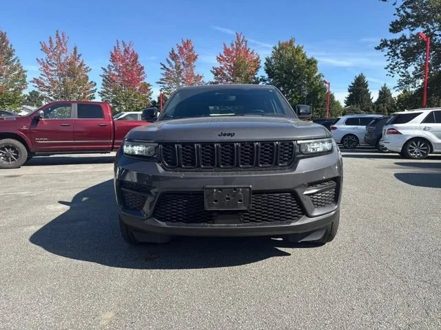 Jeep Grand Cherokee 2022 photo 2