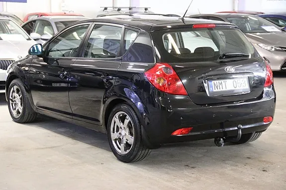 Kia Ceed 2008 photo 5
