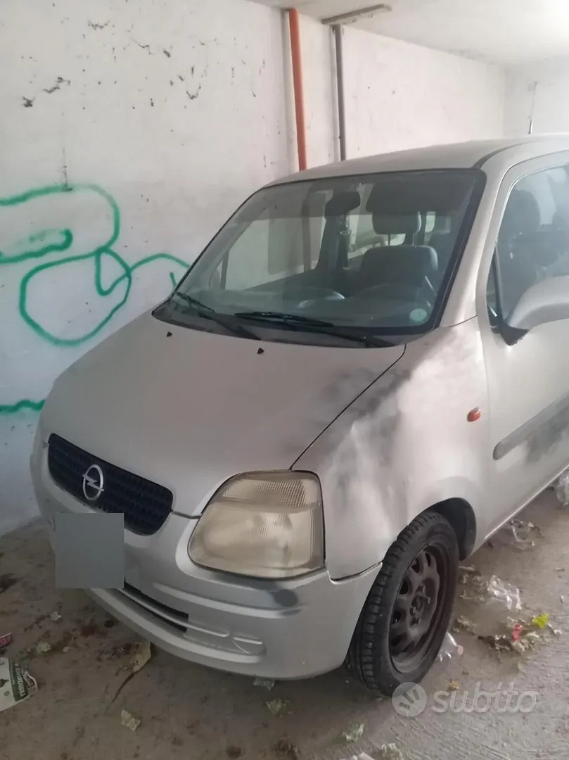 Opel Agila 2000 photo 2