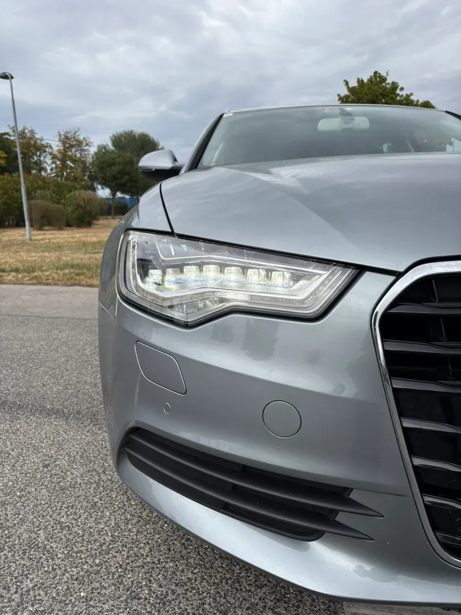 Audi A6 2012 photo 3
