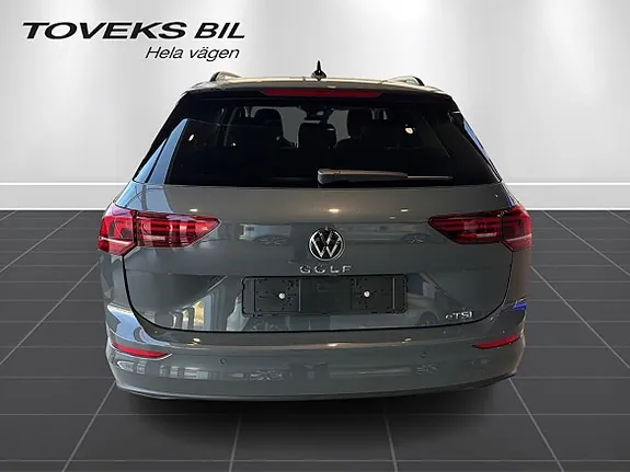 Volkswagen Golf I 2026 photo 3