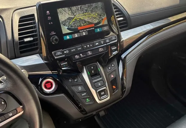 Honda Odyssey 2022 photo 4