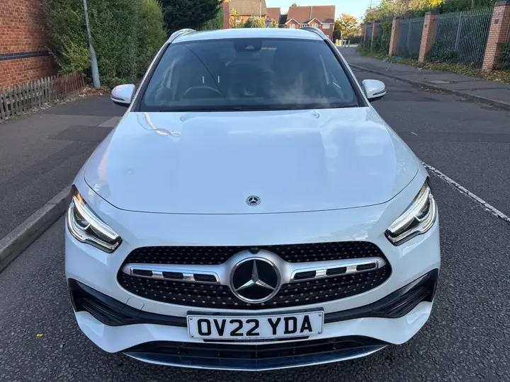 Mercedes-Benz Gla 2022 photo 2