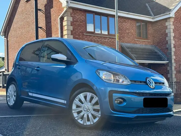 Volkswagen Up 2018 photo 2
