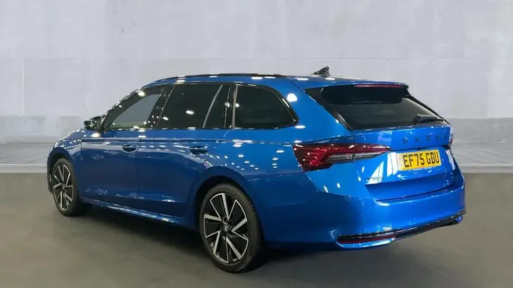 Skoda Octavia 2025 photo 3