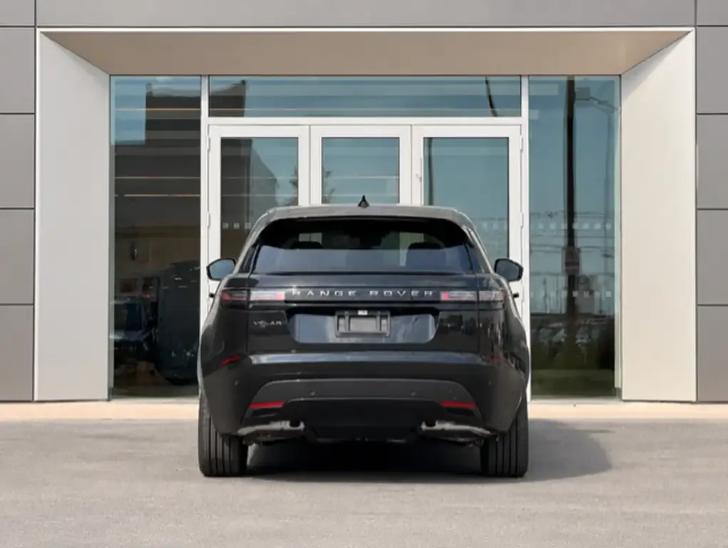 Land Rover Range Rover Velar 2026 photo 5