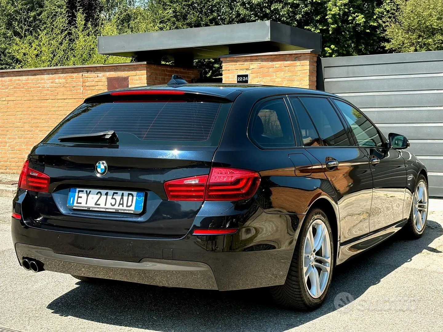 BMW 5 Series 2015 photo 4
