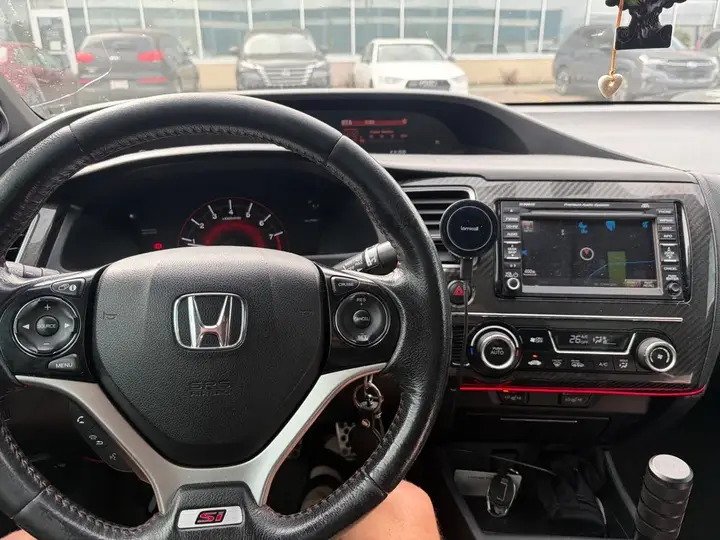 Honda Civic 2013 photo 5