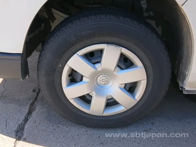 Toyota Hiace Van 2021 photo 5