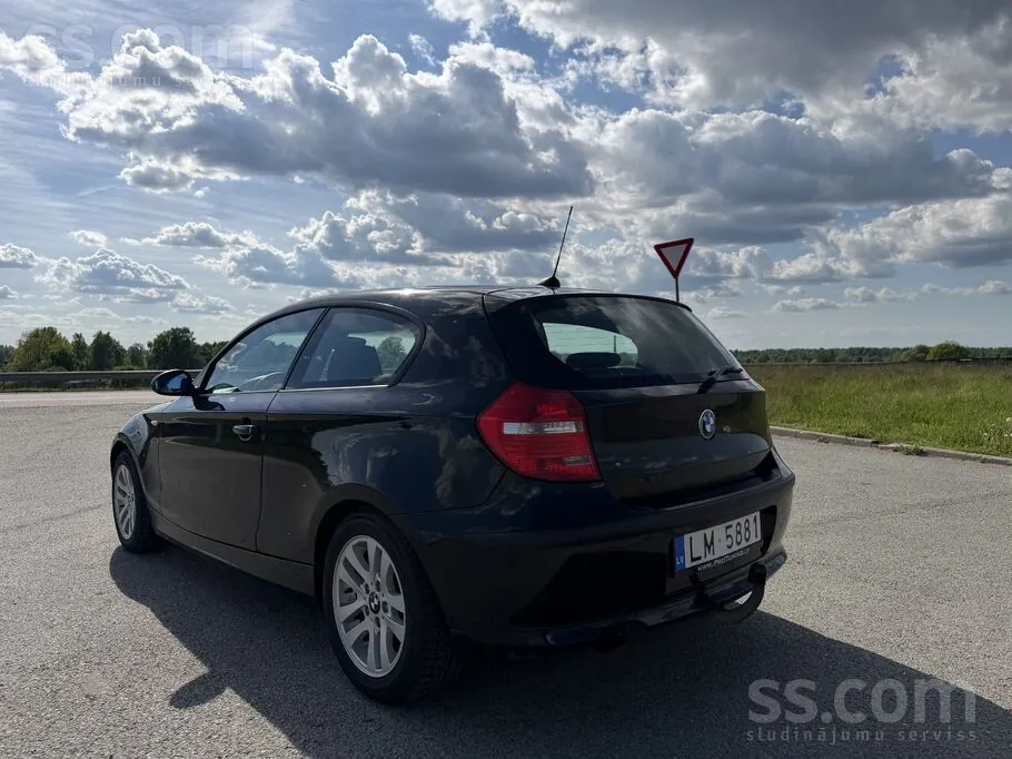 BMW 118D 2008 photo 5