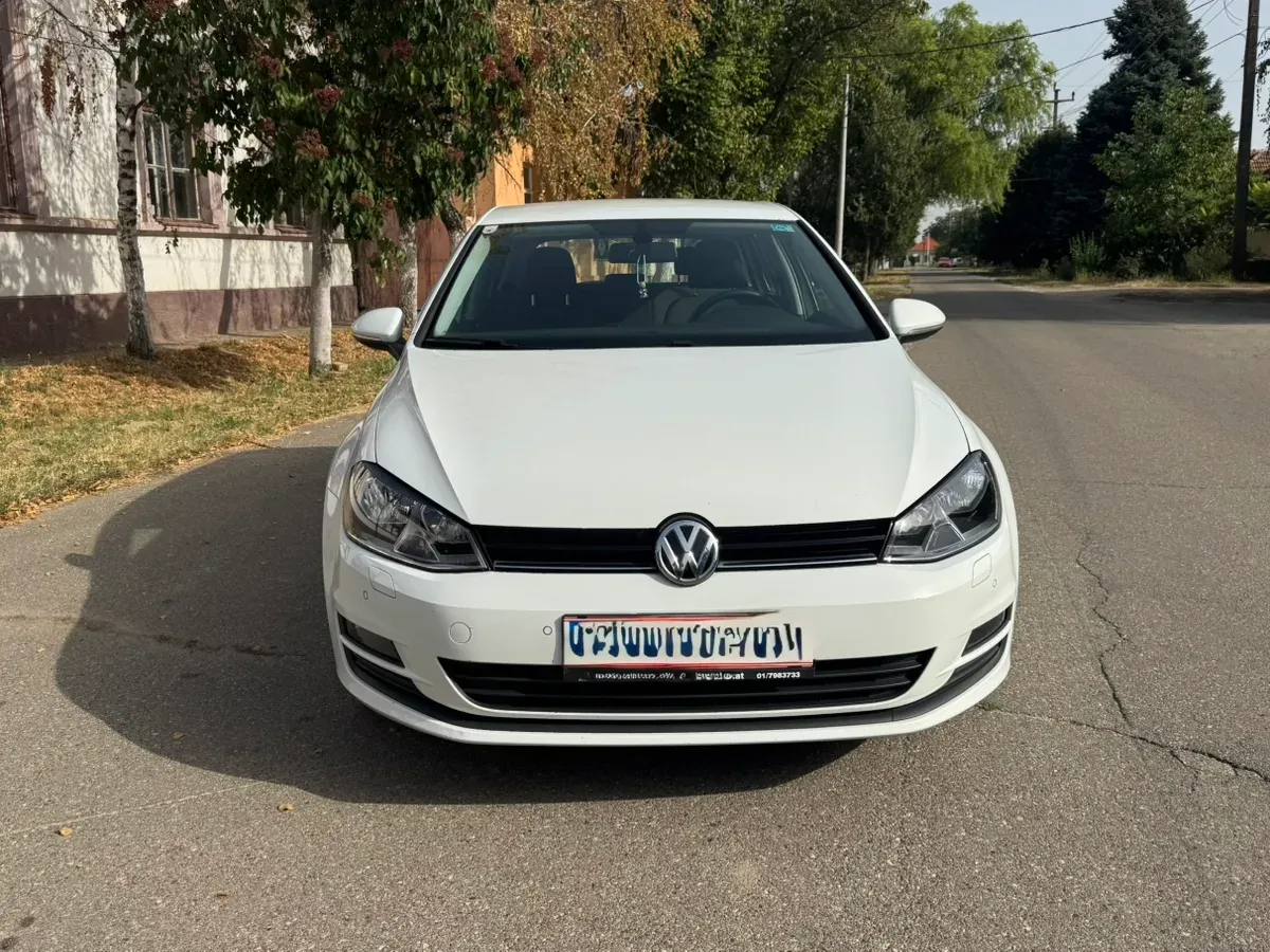 Volkswagen Golf 2013 photo 2