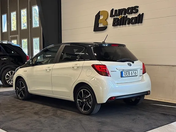 Toyota Yaris 2016 photo 3
