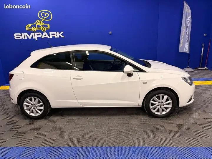 Seat Ibiza 2012 photo 3