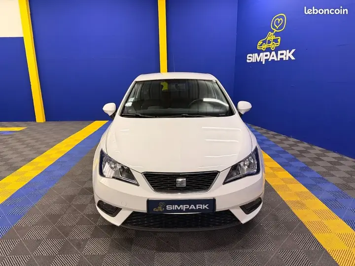 Seat Ibiza 2012 photo 2