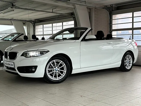 BMW 218I 2019 photo 2