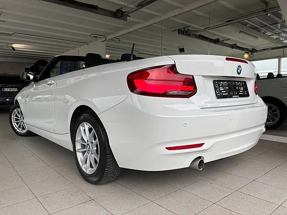 BMW 218I 2019 photo 3