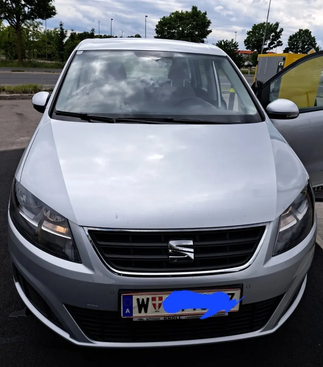 Seat Alhambra 2016 photo 2