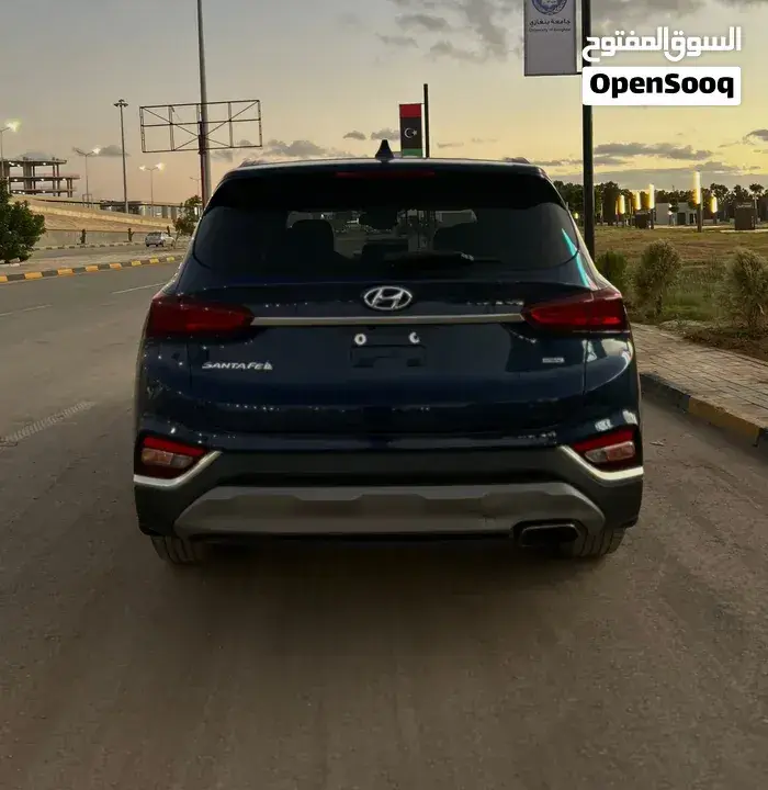 Hyundai Santa Fe 2020 photo 3