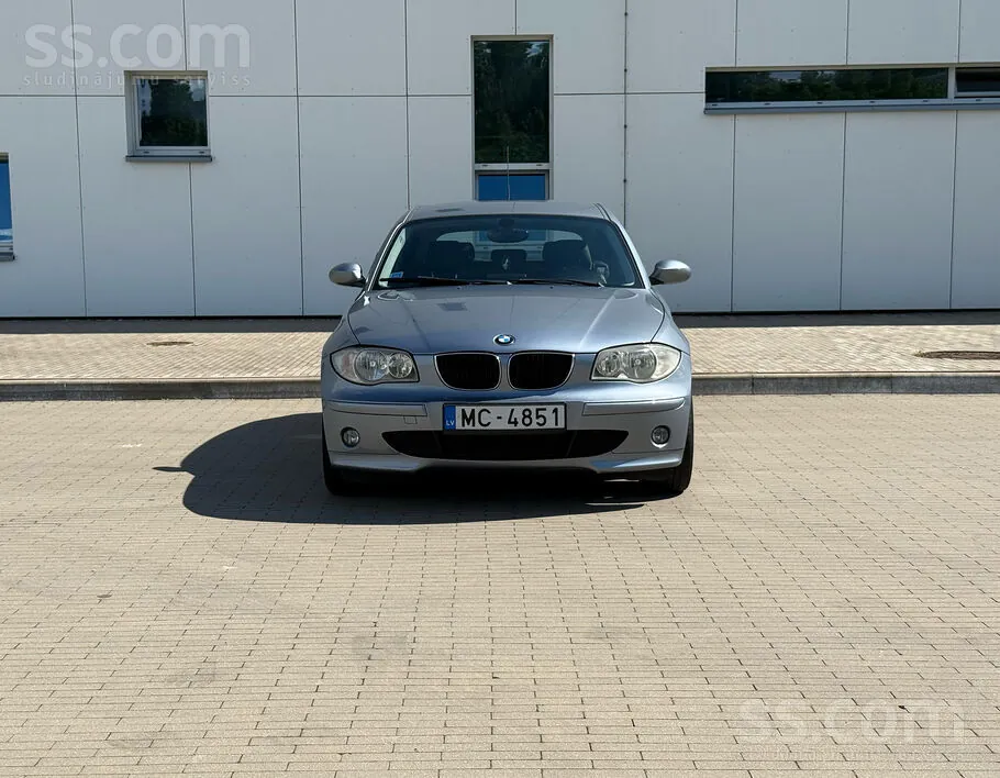 BMW E87 2006 photo 2