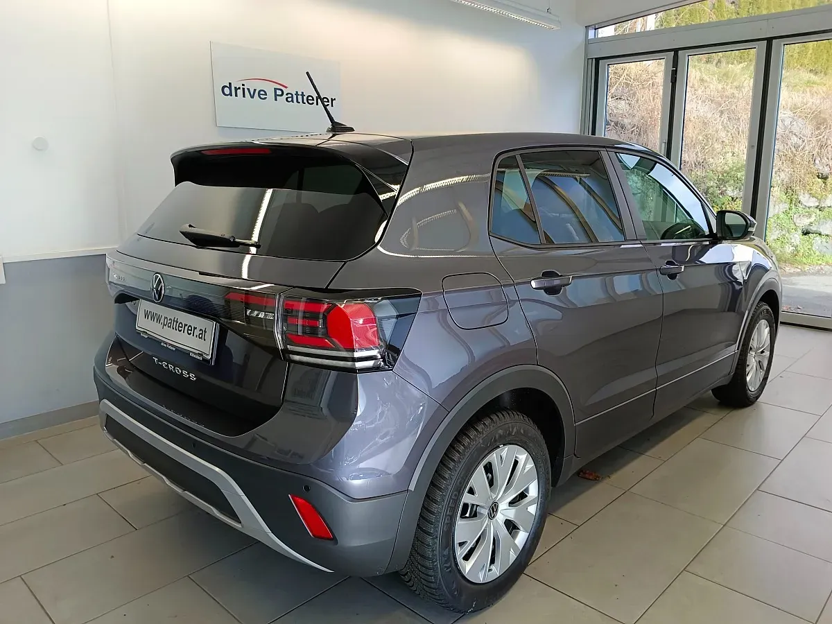 Volkswagen T-Cross 2025 photo 2