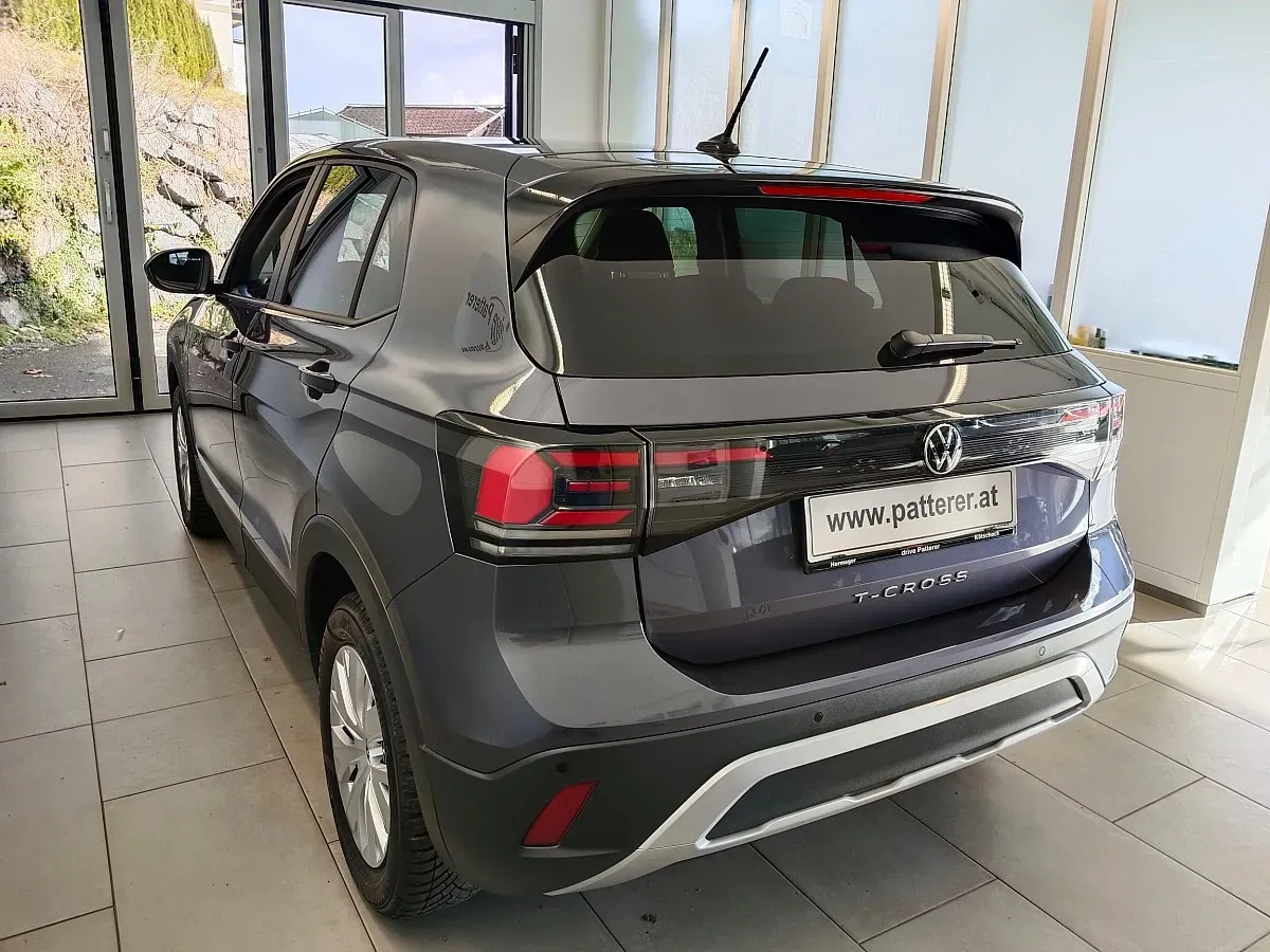 Volkswagen T-Cross 2025 photo 3