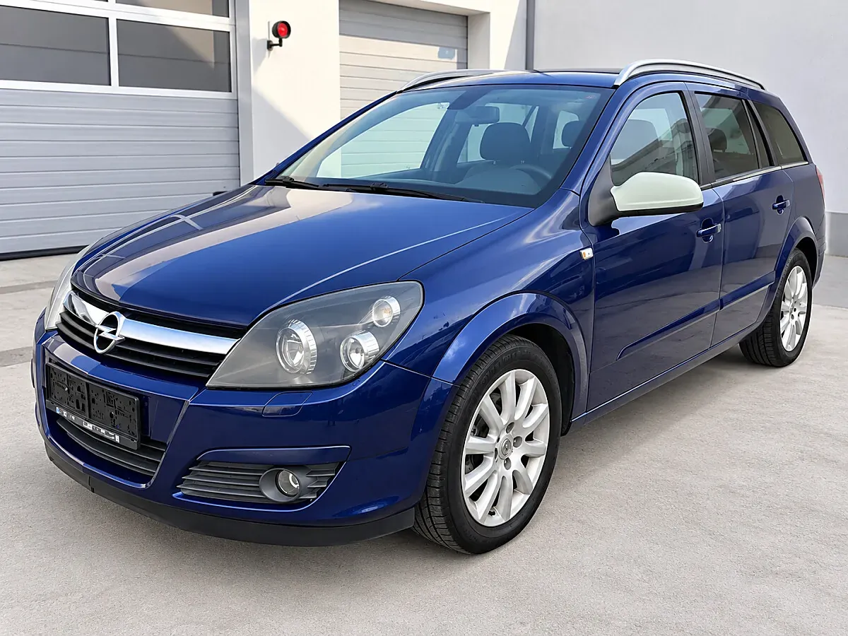 Opel Astra 2005 photo 2