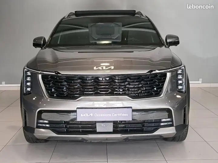 Kia Sorento 2024 photo 2