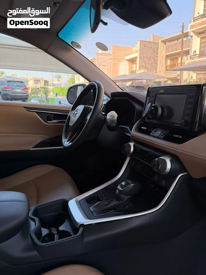 Toyota Rav 4 2021 photo 2