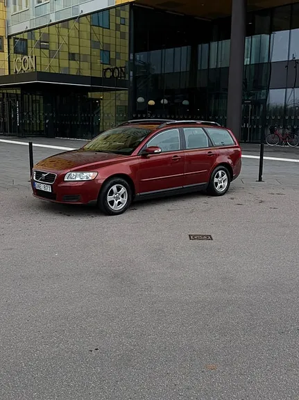 Volvo V50