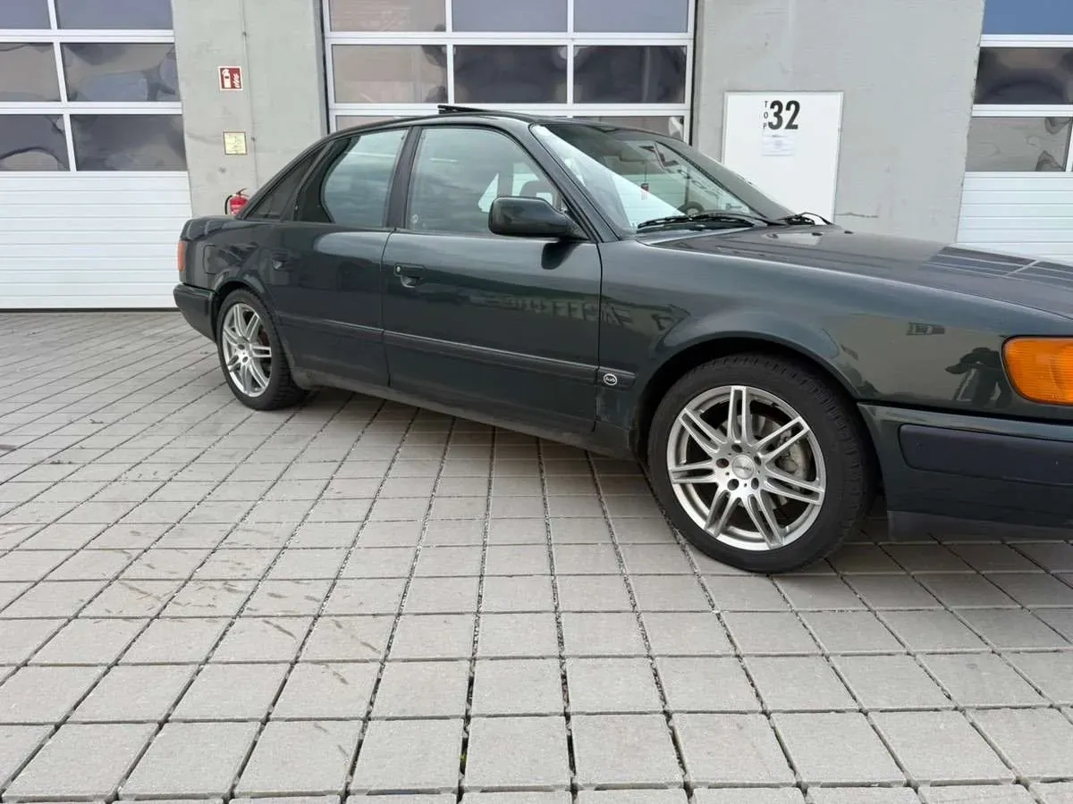 Audi 100 1991 photo 2