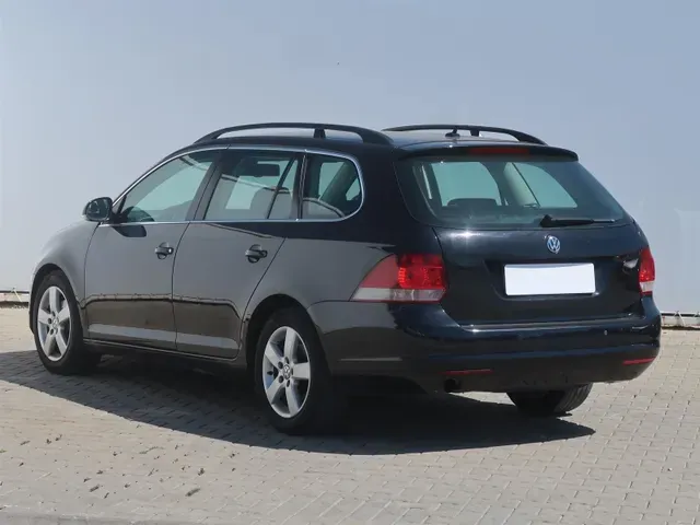 Volkswagen Golf Variant 2012 photo 3
