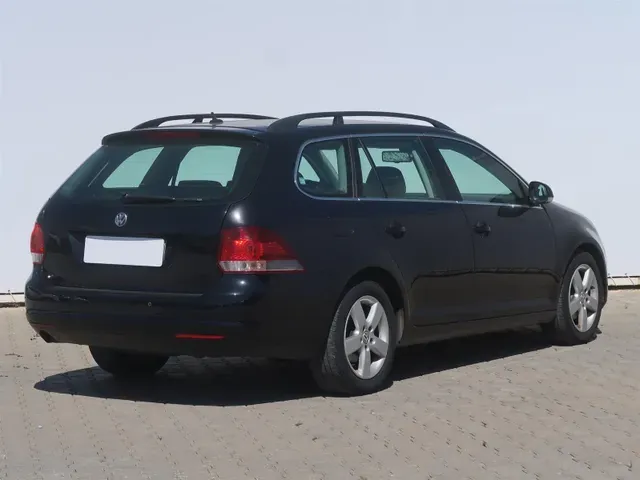Volkswagen Golf Variant 2012 photo 4